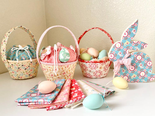 Poppies Patchwork Club with Linen Bouquet