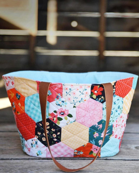 Treasured Threads Fabric Tour with Pink Desert Blossoms Shop