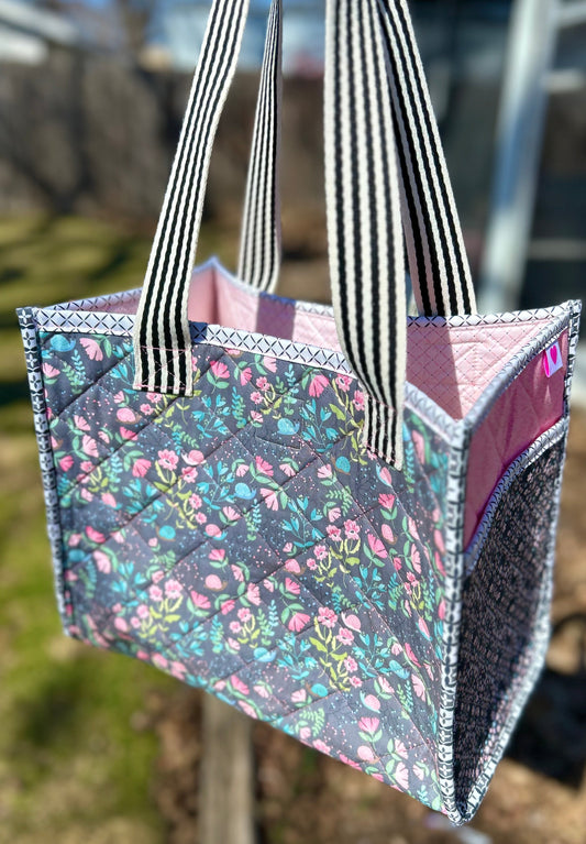 Welcome To The Le Petit Escargot Tour With Sew Pink Stars