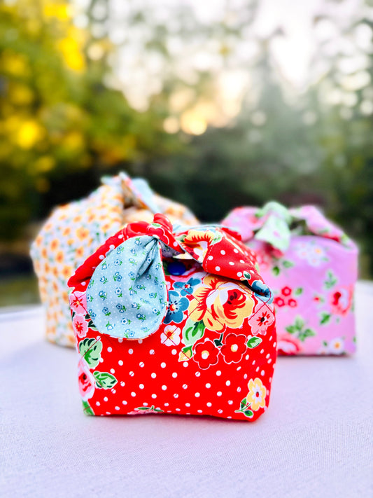 Welcome to the Flower Market Fabric Tour with the Honeybee Homemaker