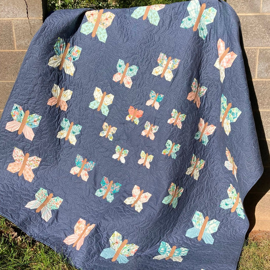 Serenity Blooms tour with Happy Quilting Melissa